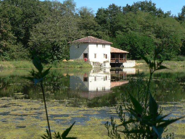 Moulin-de-la-Gaube.jpg