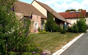 Marigny le Châtel 2.jpg