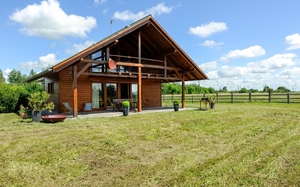 Le Chalet dans la Prairie