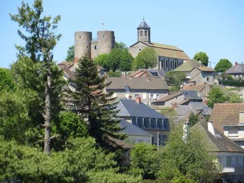 Crocq-Vuedubourg-CreuseTourisme.jpg