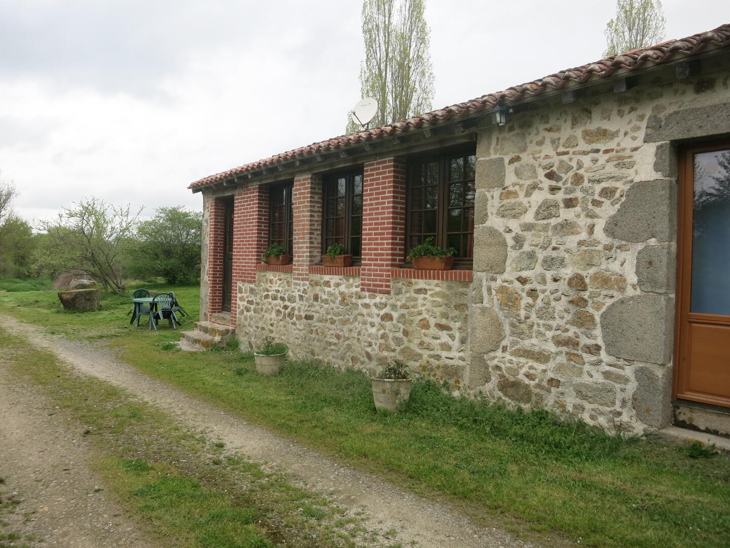 Lantigny gîte - Lathus Saint Rémy ©Mr Chassat.JPG