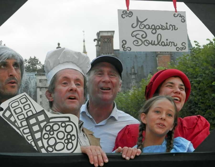 12-08-20-Spectacle-On-n'est-pas-douché-CP-Cie-l'Intruse_web.jpg
