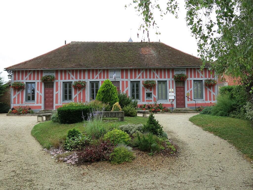 Mairie_de_Mesnil-Saint-Père.jpg