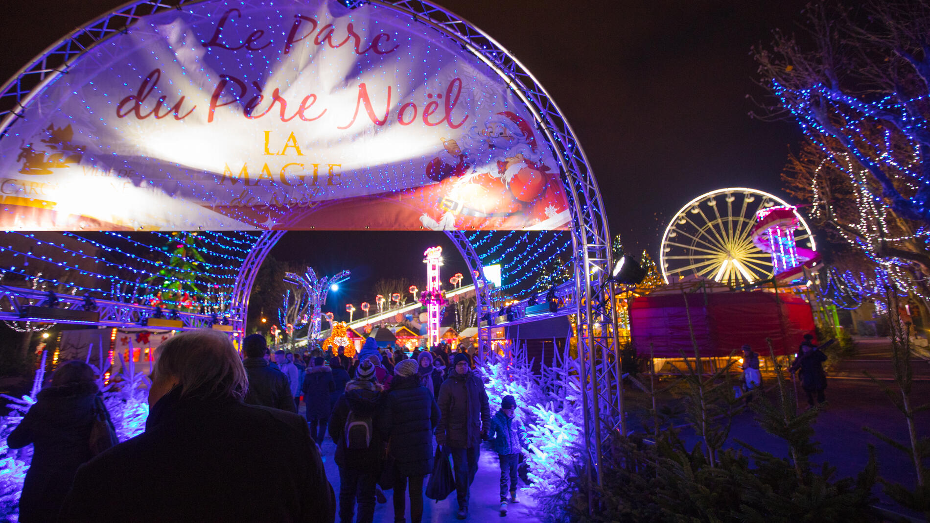 01_parc_pere_noeln_generique_magie_noel_CREDITS_Julien_Roche_Ville_de_Carcassonne.jpg