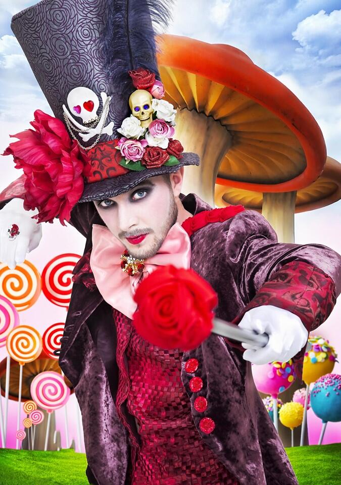 Spectacle Le Fabuleux Voyage du Chapelier Fou casino.jpg
