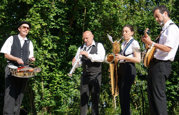 Concert_Sunny_street_Jazz_La_Roche_Posay.jpg
