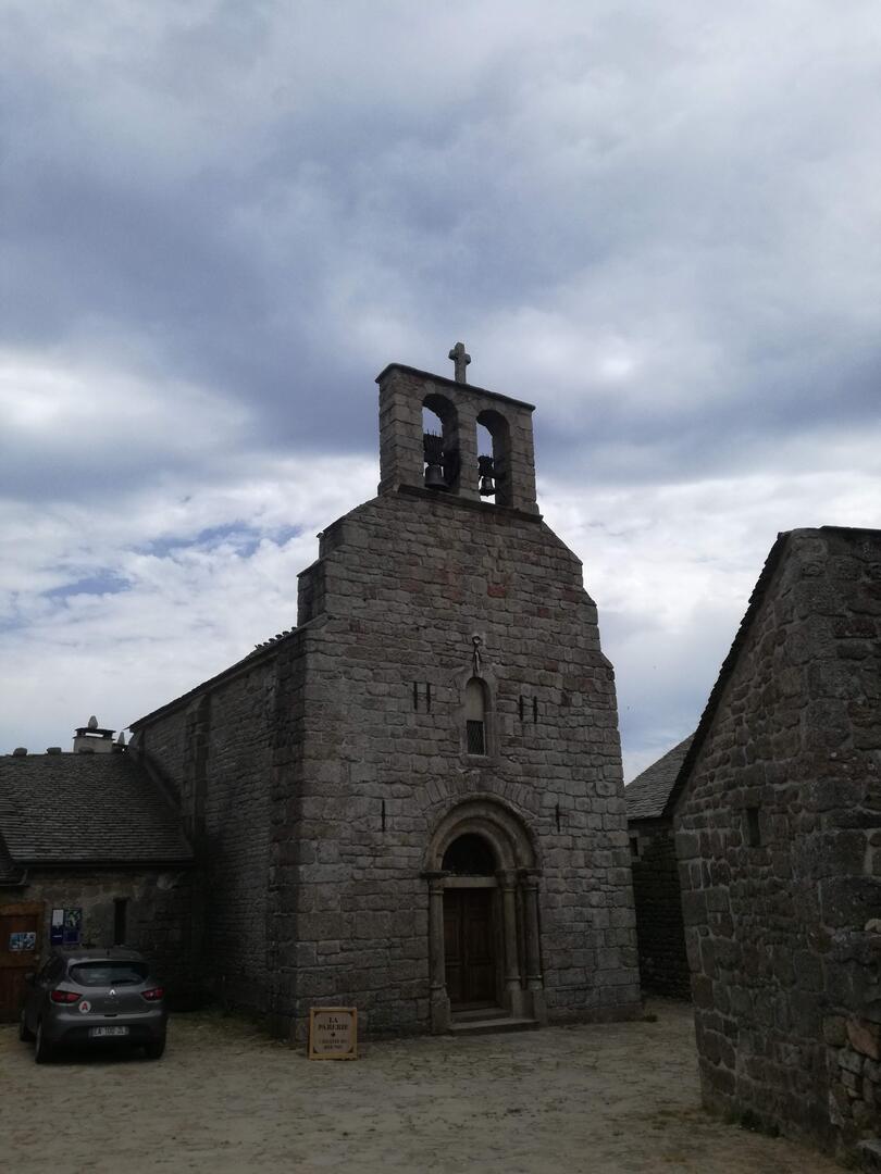 Saint-Michel de la Garde-Guérin.jpg
