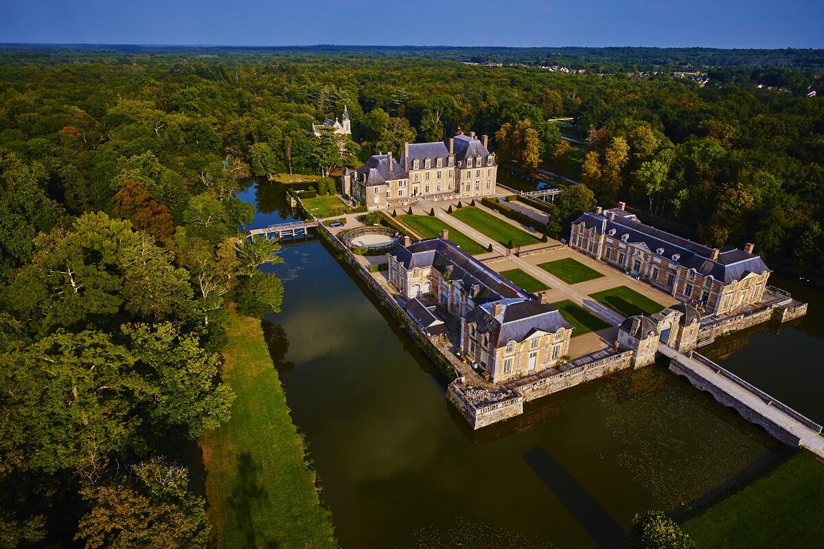 Chateau de la Ferte saint aubin.jpg