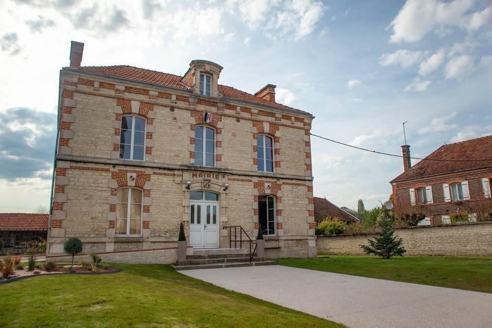 mairie de verrières.jpg