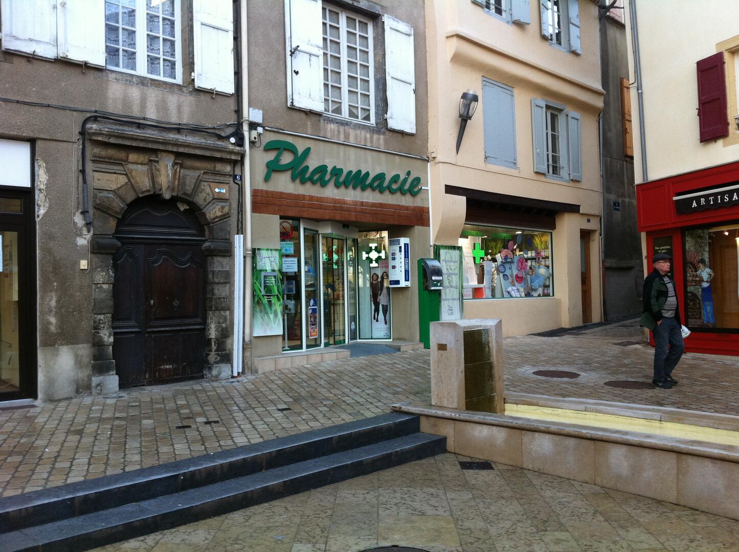 Pharmacie-Laune.jpg