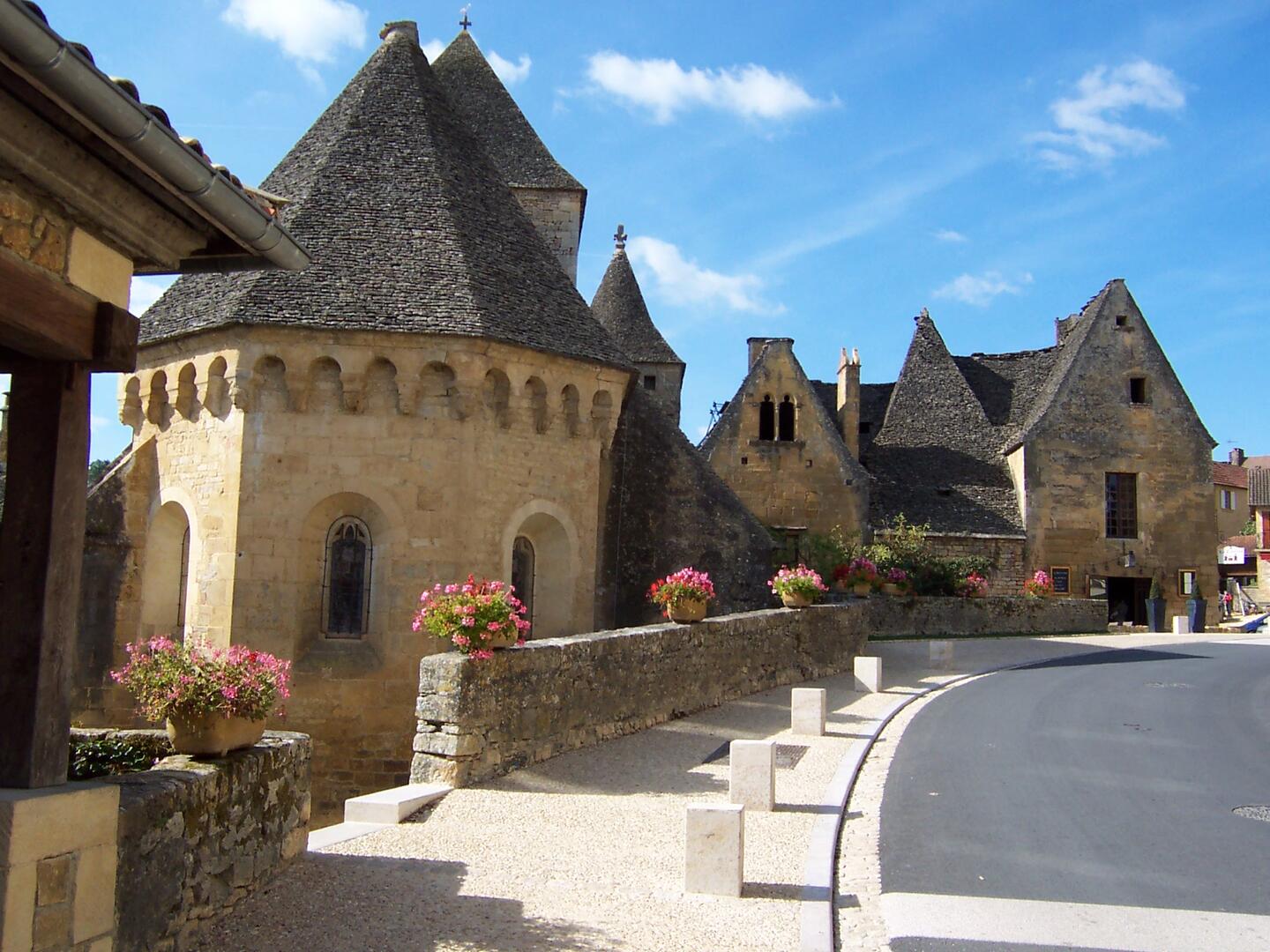 Saint genies.jpg