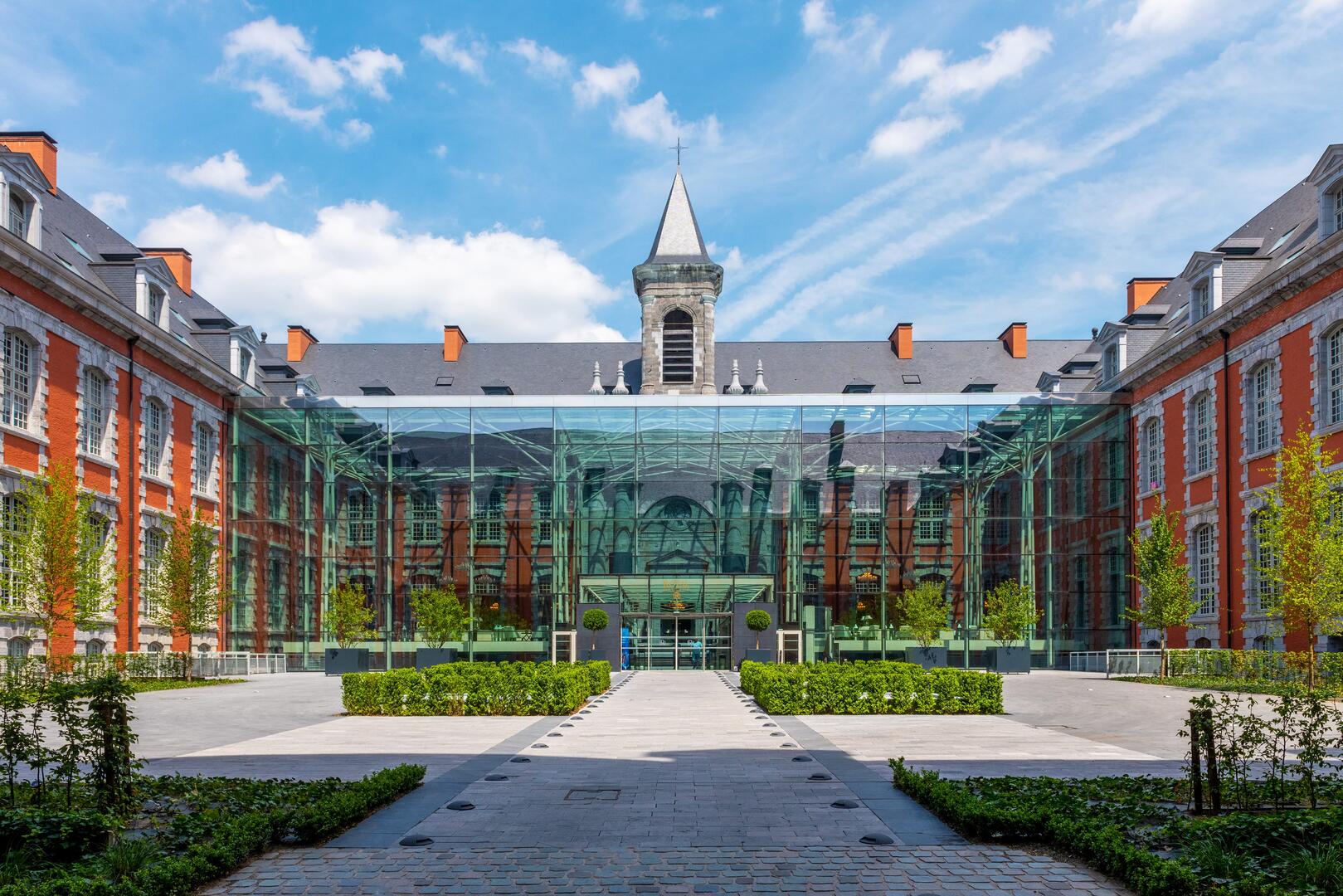 Facade Royal Hainaut Jour MD-min.jpg