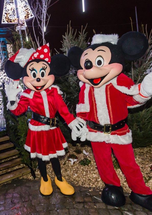 Mascotte mickey minnie.jpg