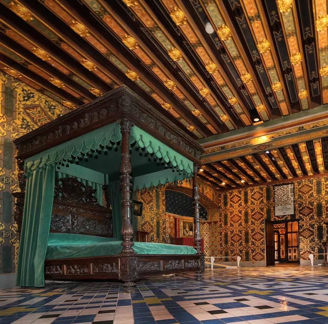 Appartements-royaux-I-Chateau-royal-de-Blois---Chambre-de-la-Reine---©-D.jpg