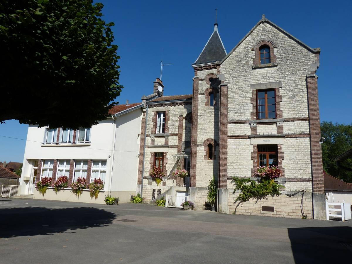mairie de st léger.jpg