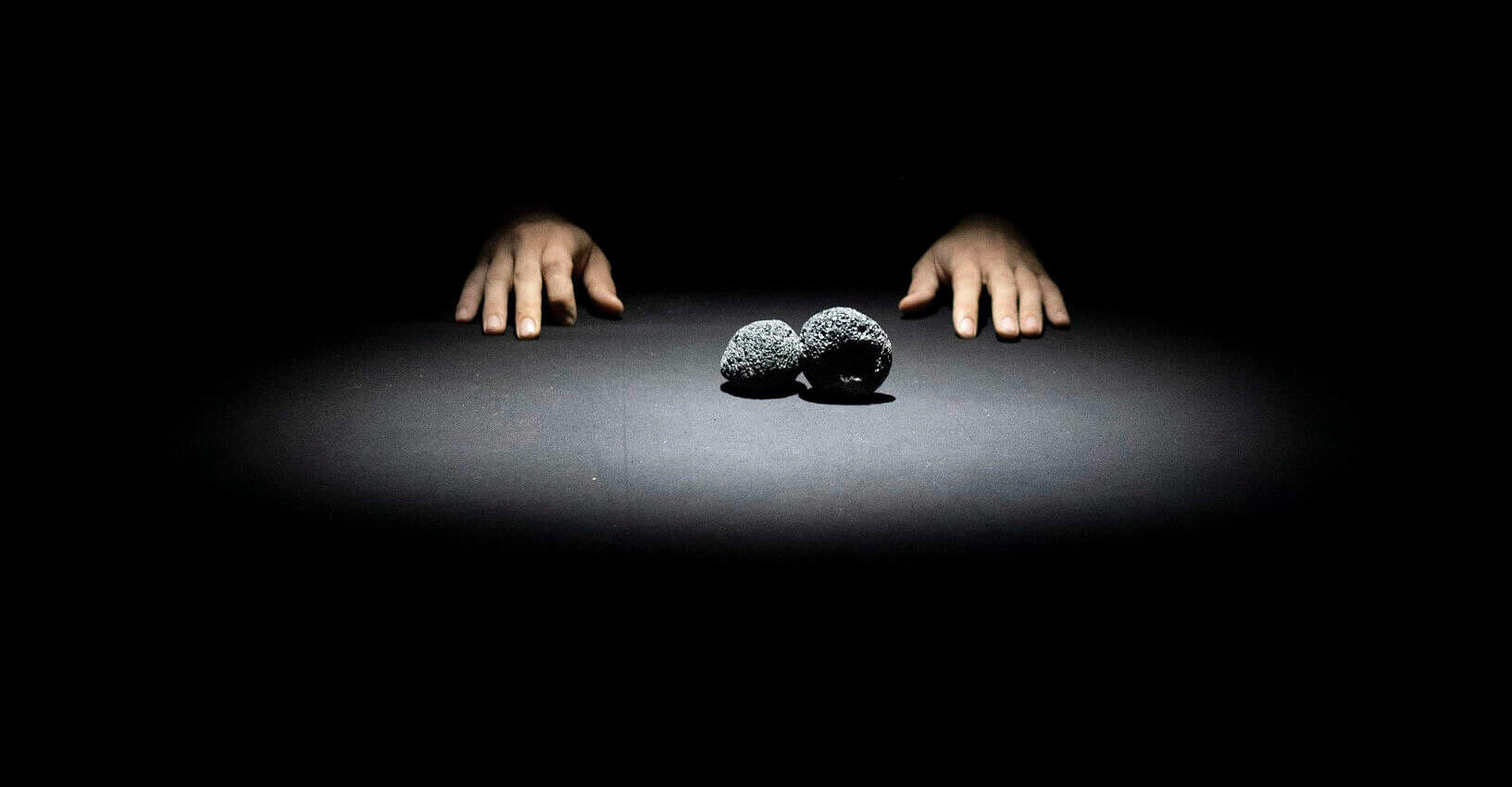 TOUT-RIEN-┬®Fabienne-Antomarchi-1633x850.jpg