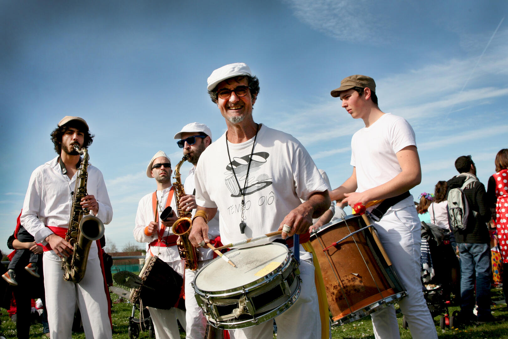 Fanfare_spectacle_de_rue_La_Roche_Posay ©Tempoio (1).jpg