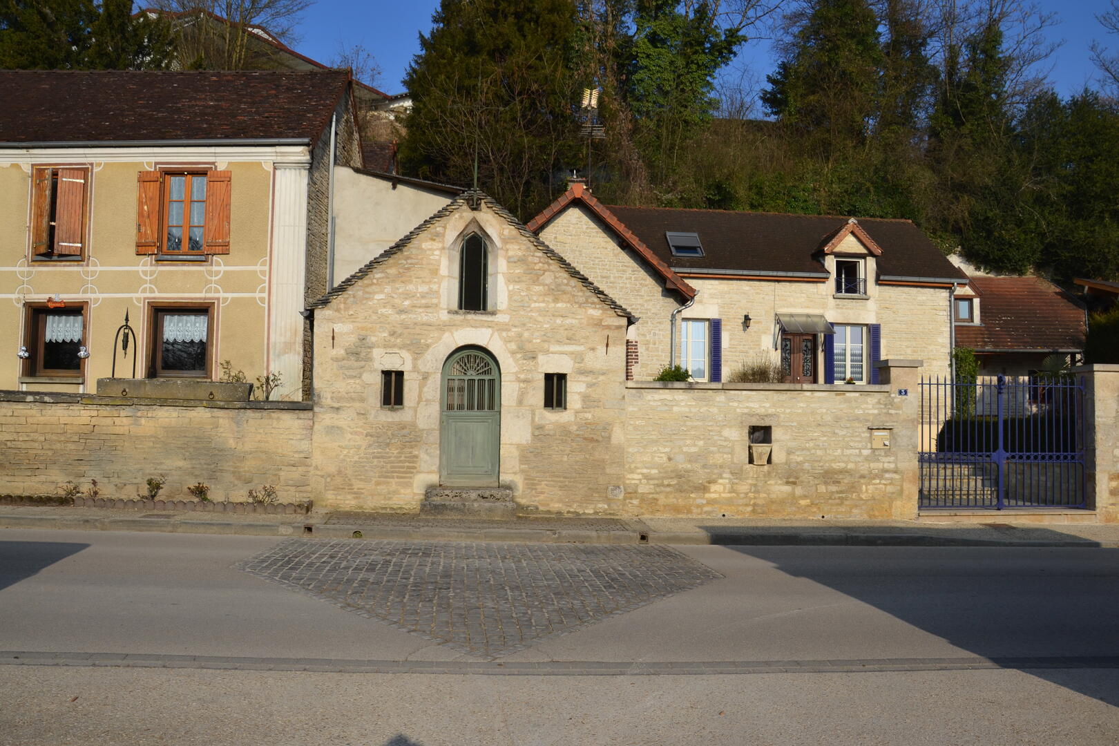 Chapelle Sainte Sabine Les Riceys.JPG
