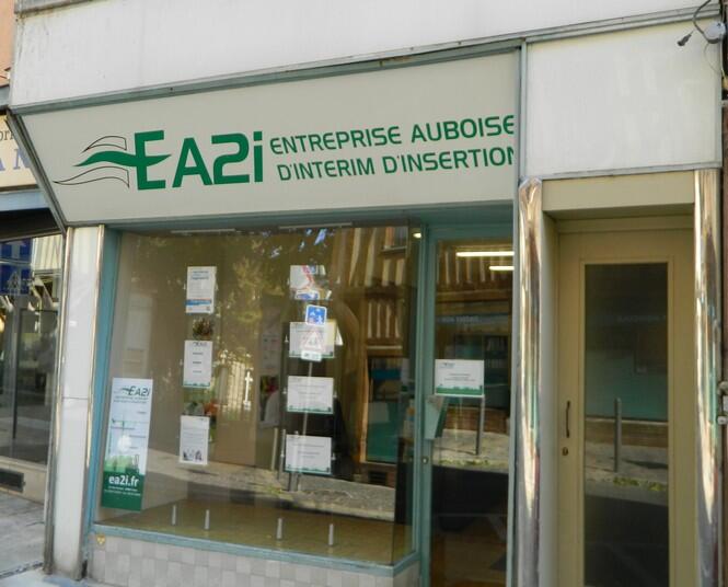 EA2I.JPG
