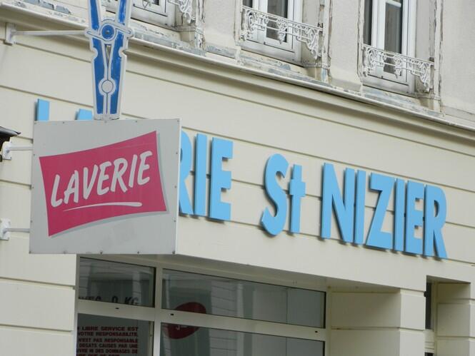 laverie st nizier.JPG