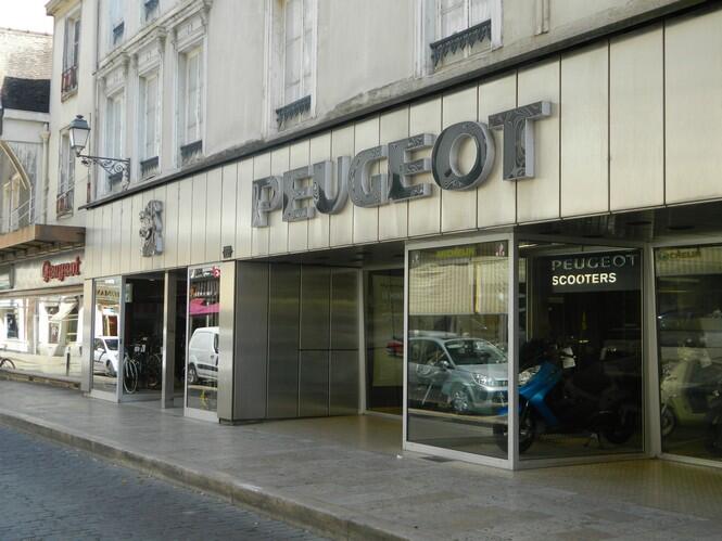 peugeot.JPG