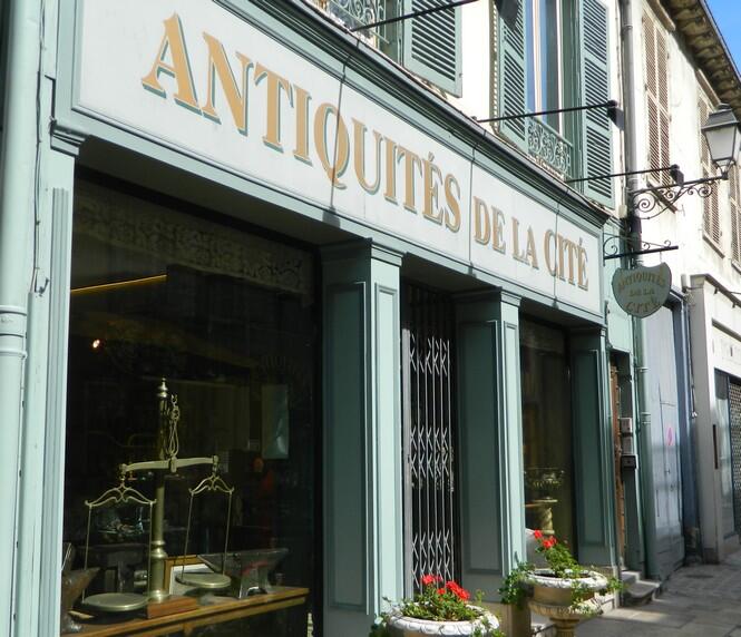 antiquité de la cité.JPG