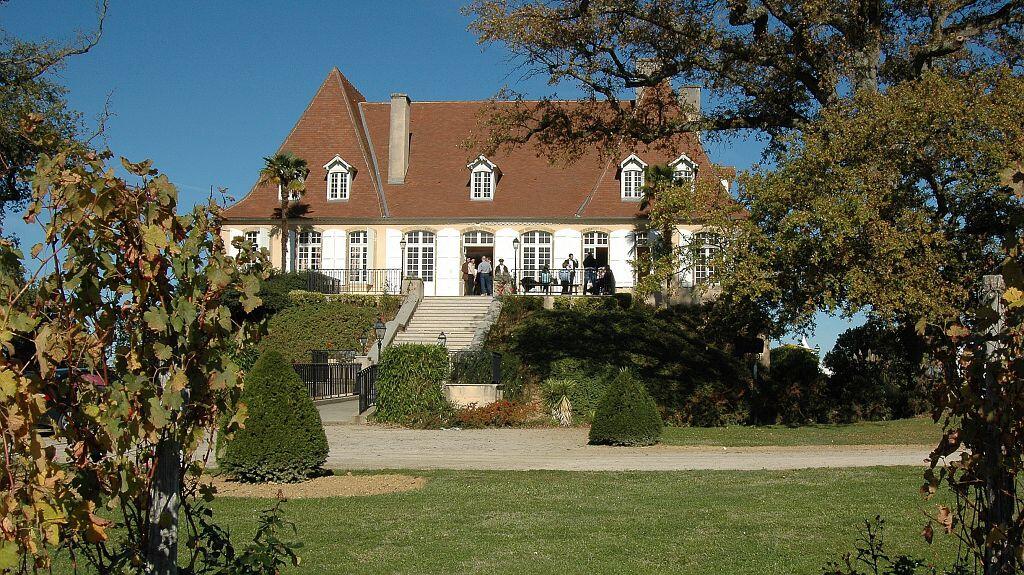 CHATEAU ET CAVE DE CROUSEILLES