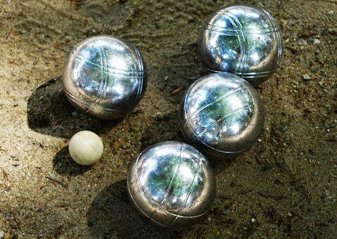 concours de pétanque
