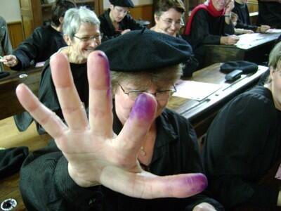 Main violette - Tour Nivelle.jpg_2