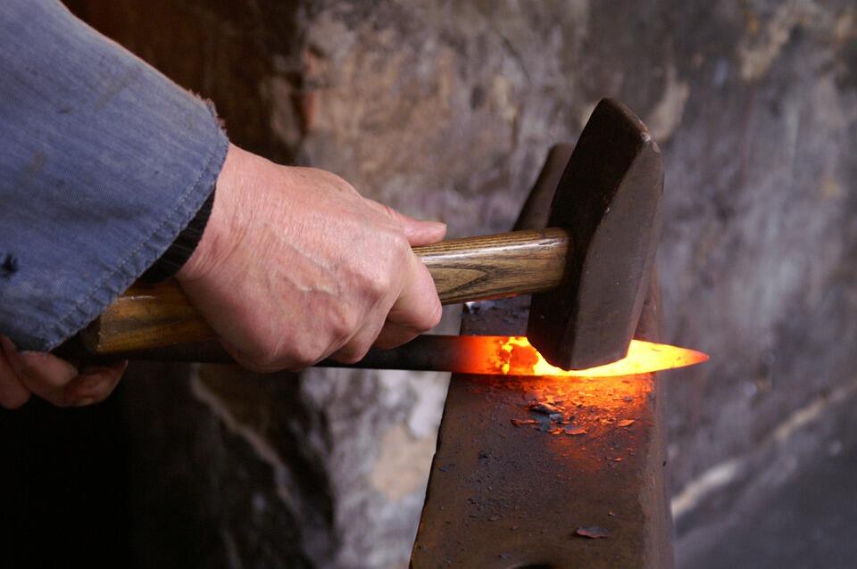 forge-550622-960-720