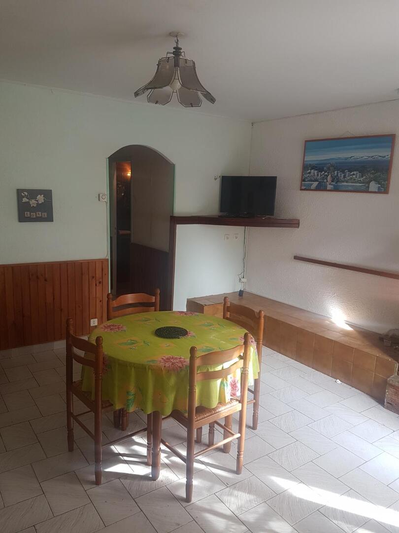 BATTALER-F2 alcove