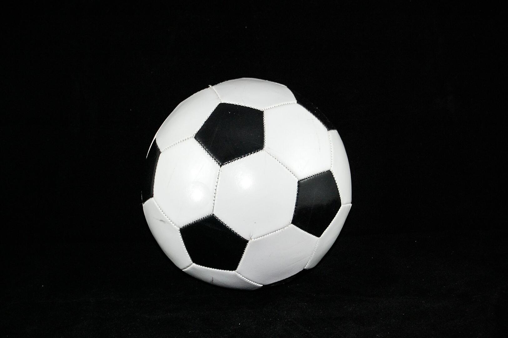 the-ball-428317-1920