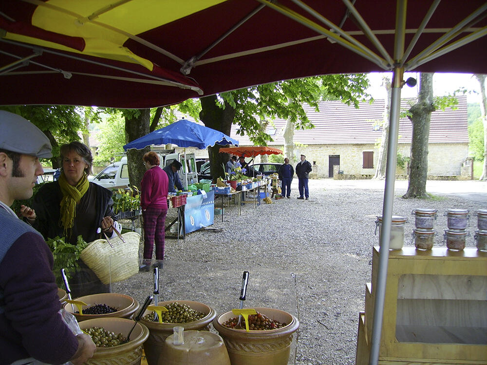 Marché de Saint Germain du Bel Air
