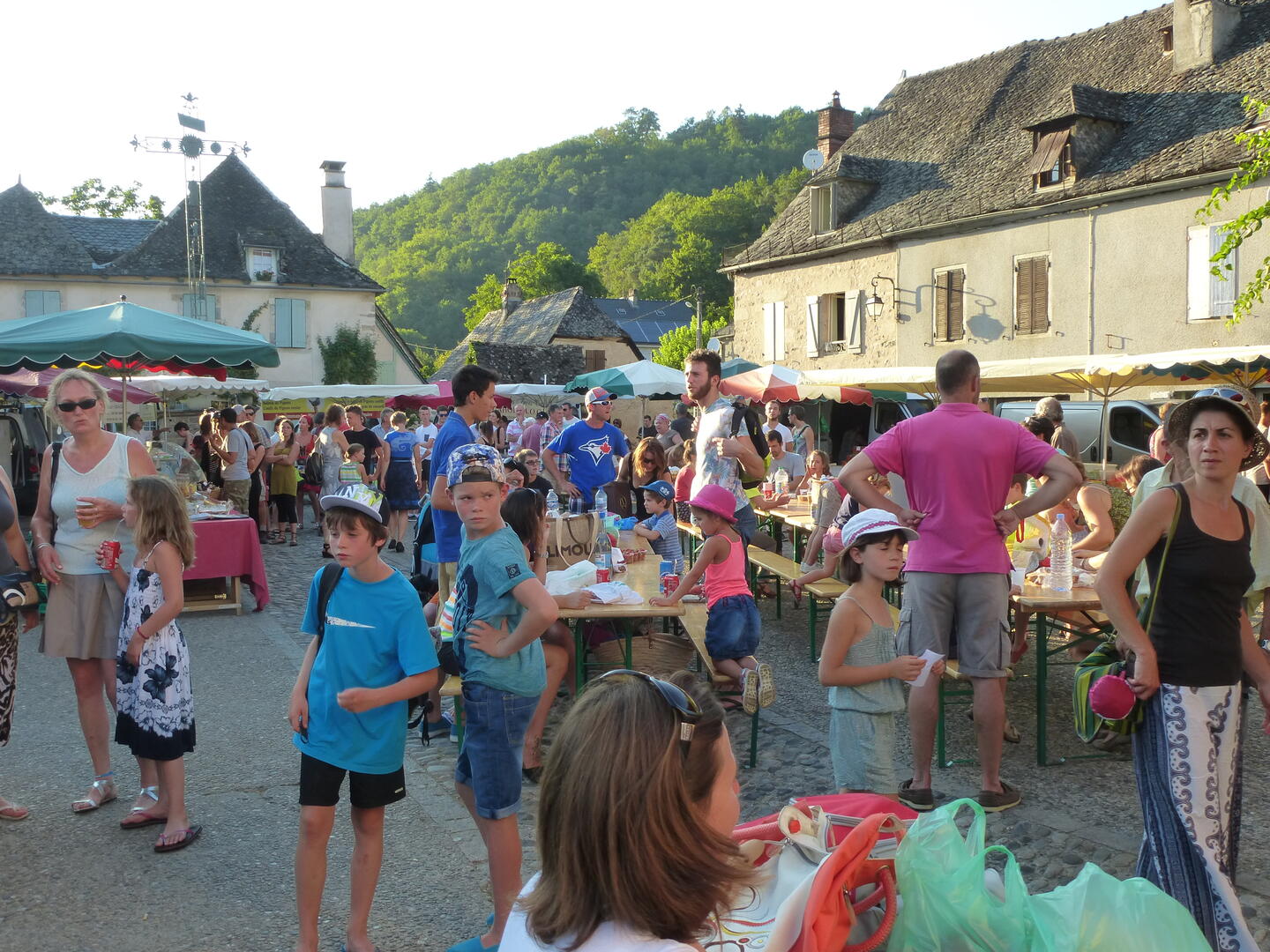 Marche-de-pays-4