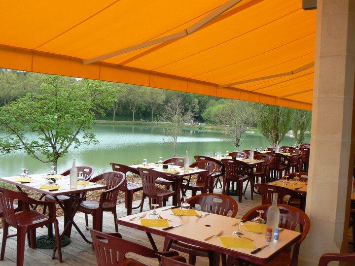 Resto pieds dans le plat