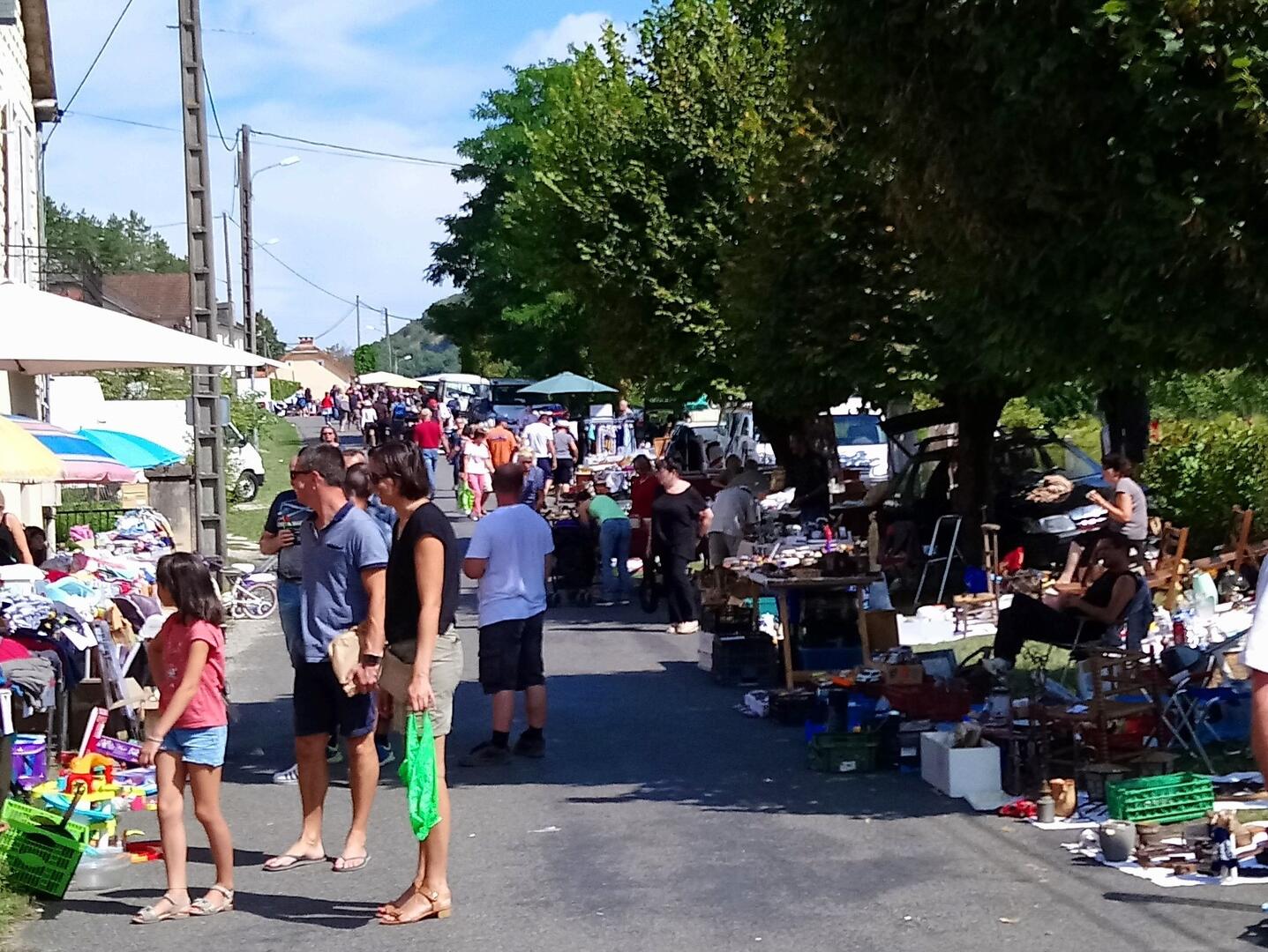 Vide-grenier Saint Denis les Martel