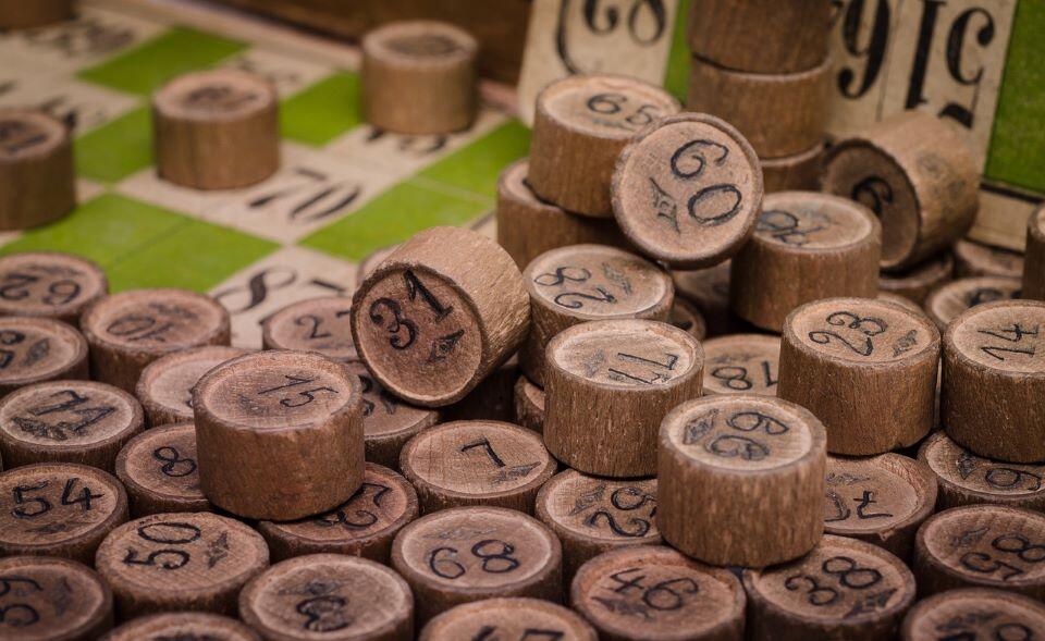 bingo-1044718_1280©Skitterphoto