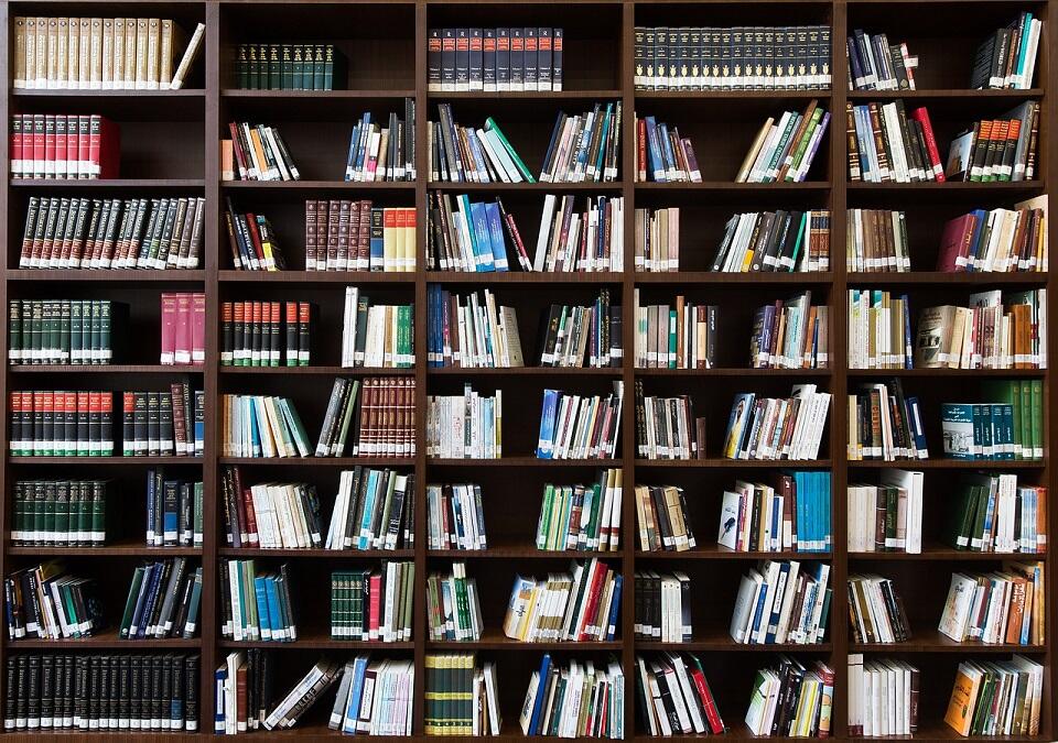 books-2463779_1280©pixabay