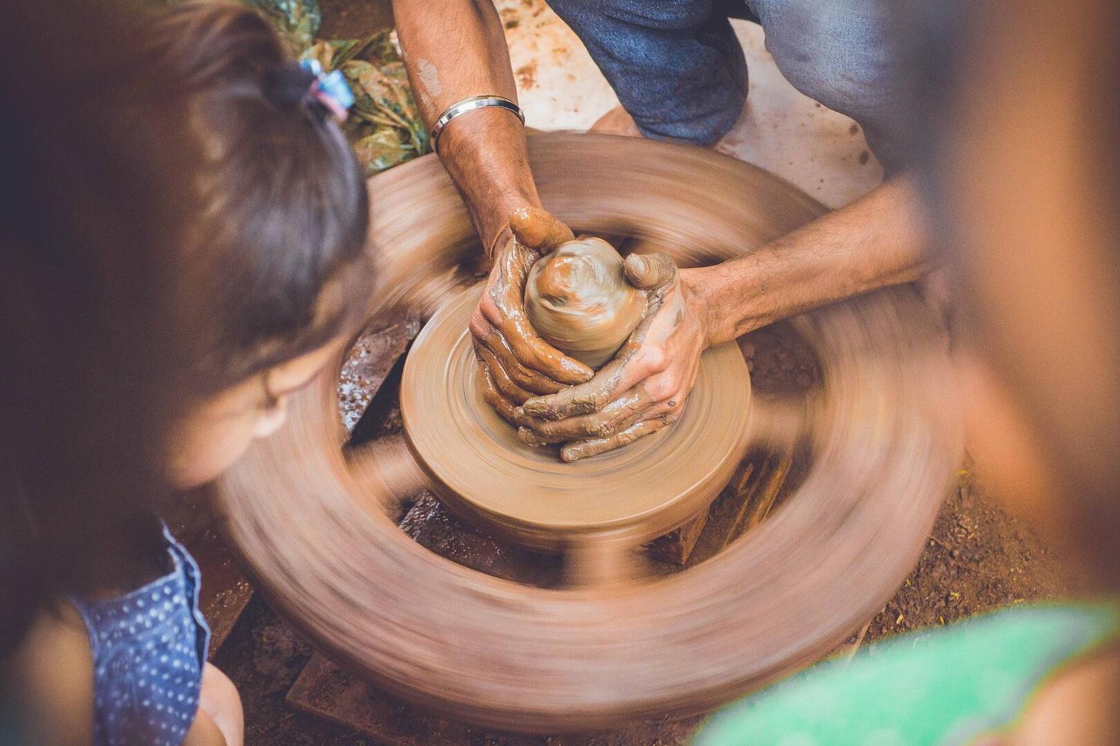 poterie tournage enfants ©Pexels - Pixabay