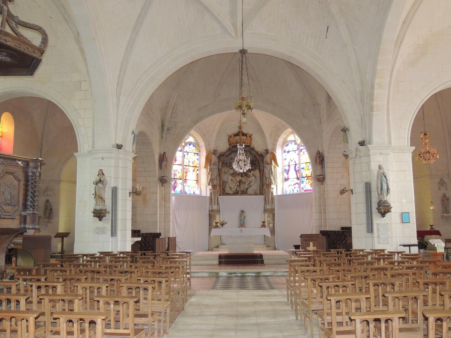 AUBIGNE Eglise st Martin du Vertou ©Ludivine Garrigue (16)
