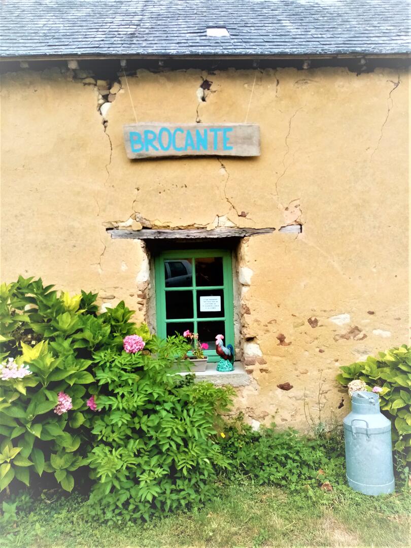 brocante-chevire