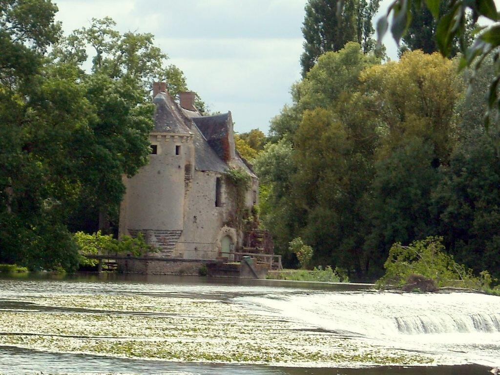 1024px-Moulin_de_Mervé_(Luché)