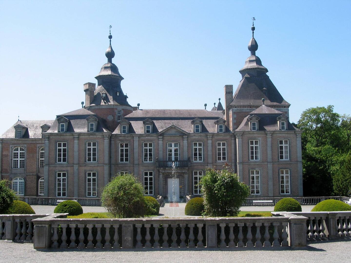 Modave_chateau-c-Jean-Pol GRANDMONT