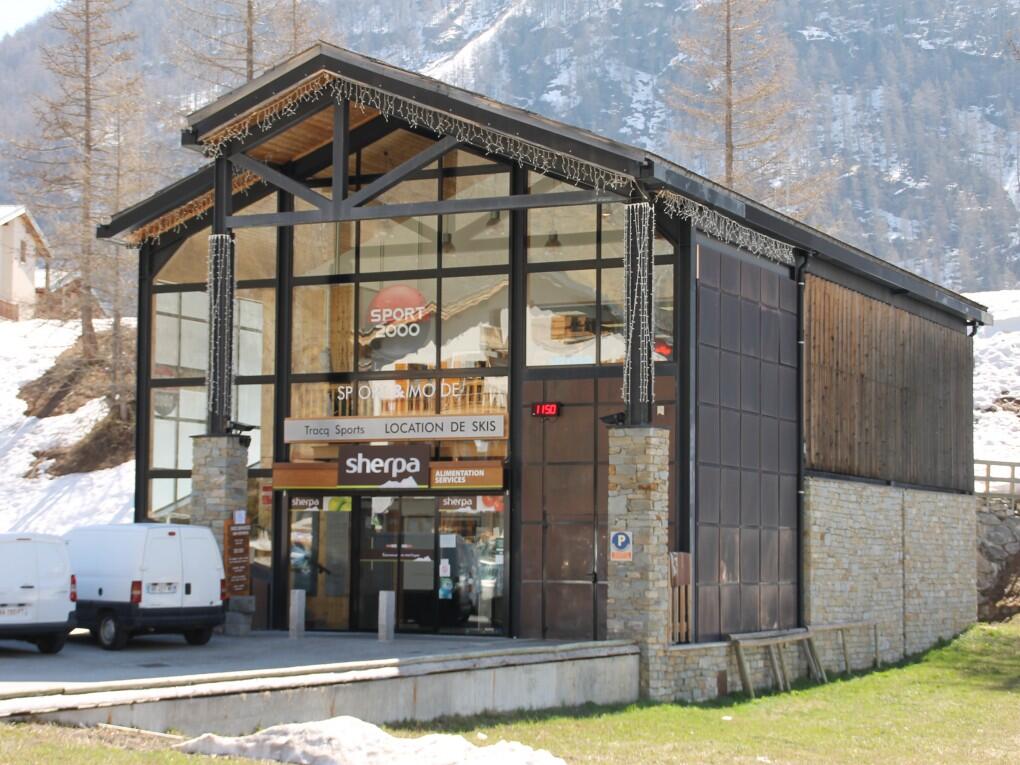 bessans-commerce-sherpa-superette