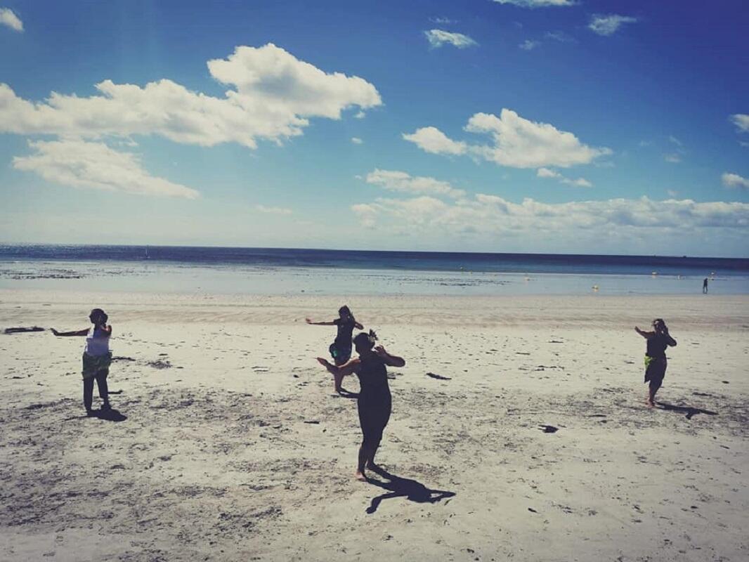 Festy beach - Initiation à la danse tahitienne - Guilvinec - Pays Bigouden
