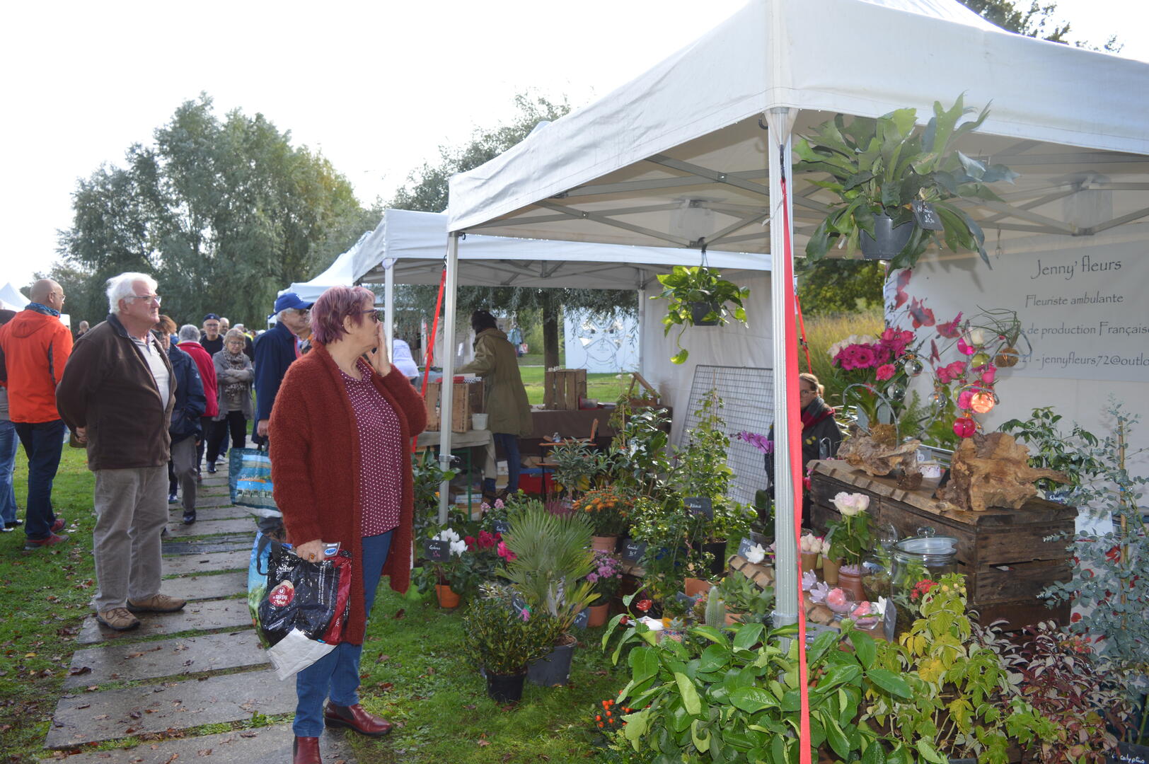 Marche-Gourmand-et-Artisanal-ile-MoulinSart---9-