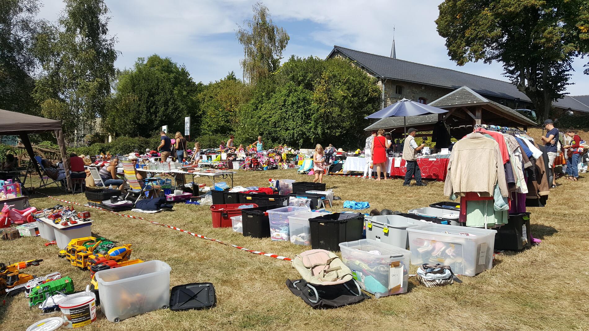 VIDE GRENIER MUSEE (3)