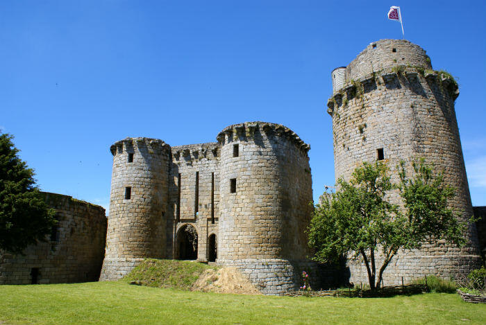 Chatelet-Tonquedec-web-2