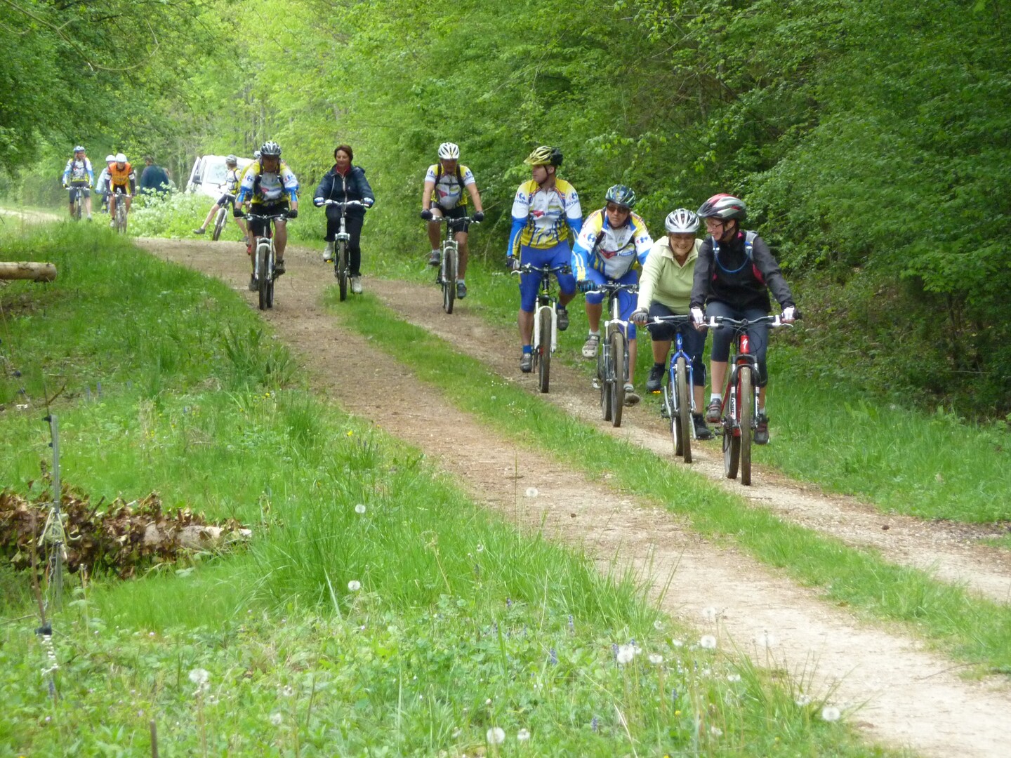 Gravel VTT Circuit des Coteaux À vélo Étourvy