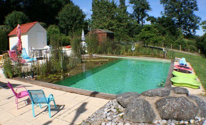 saint-paul-en-gatine-gites-au-cocorico-au-marcassin-piscine.jpg